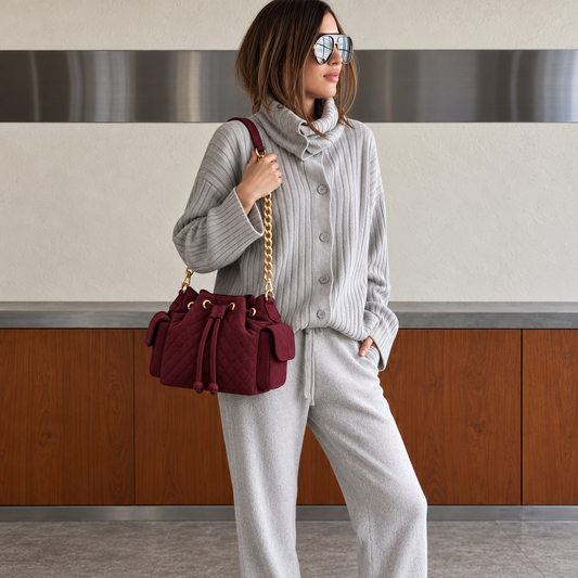 Carmona – Quilted Chain Bucket Bag