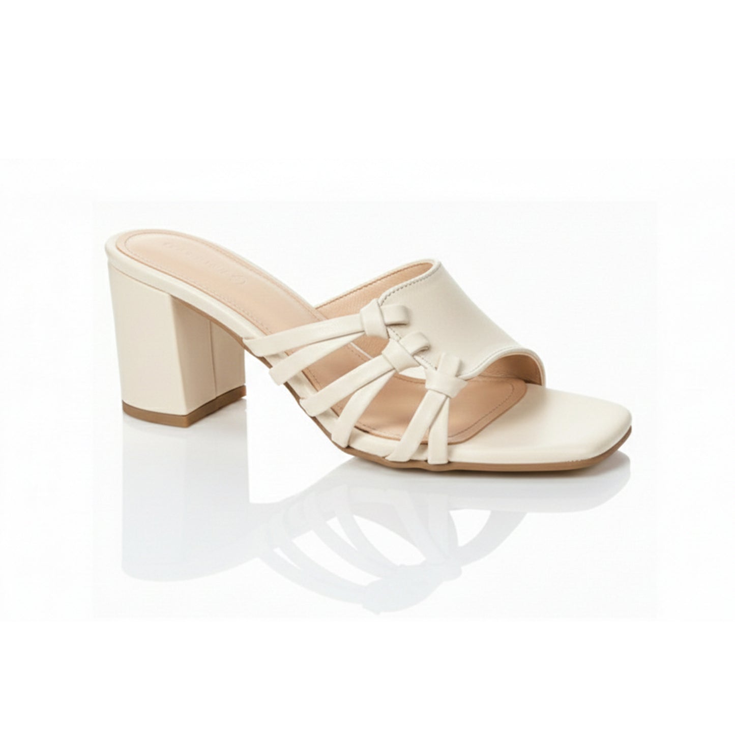 Azyra – Knot Block Heel