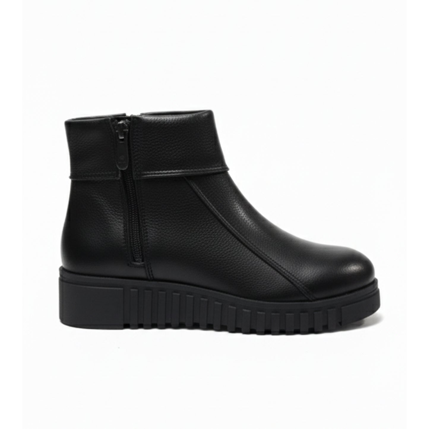 Solid Kicklyn Boot