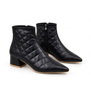 Salento – Quilted Ankle Boots