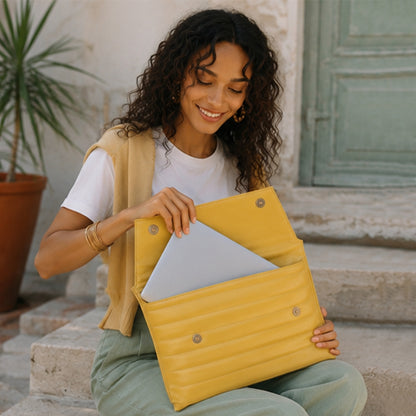 Zavelle – Laptop Sleeve & Clutch Bag up to 14