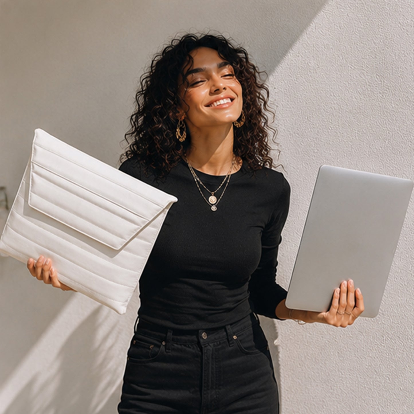 Zavelle – Laptop Sleeve & Clutch Bag up to 14