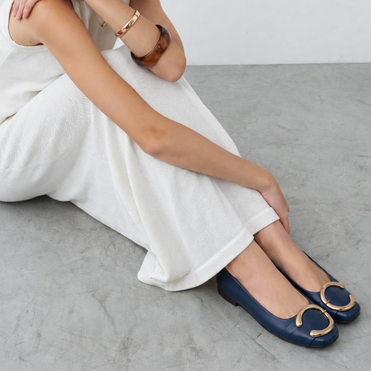 Calyra – Gold Accent Flats