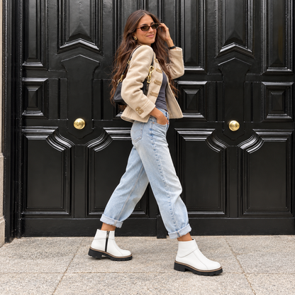 Córdoba – Sculpted Collar Ankle Boots