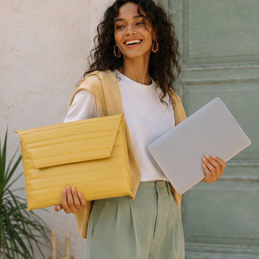 Zavelle – Laptop Sleeve & Clutch Bag up to 14