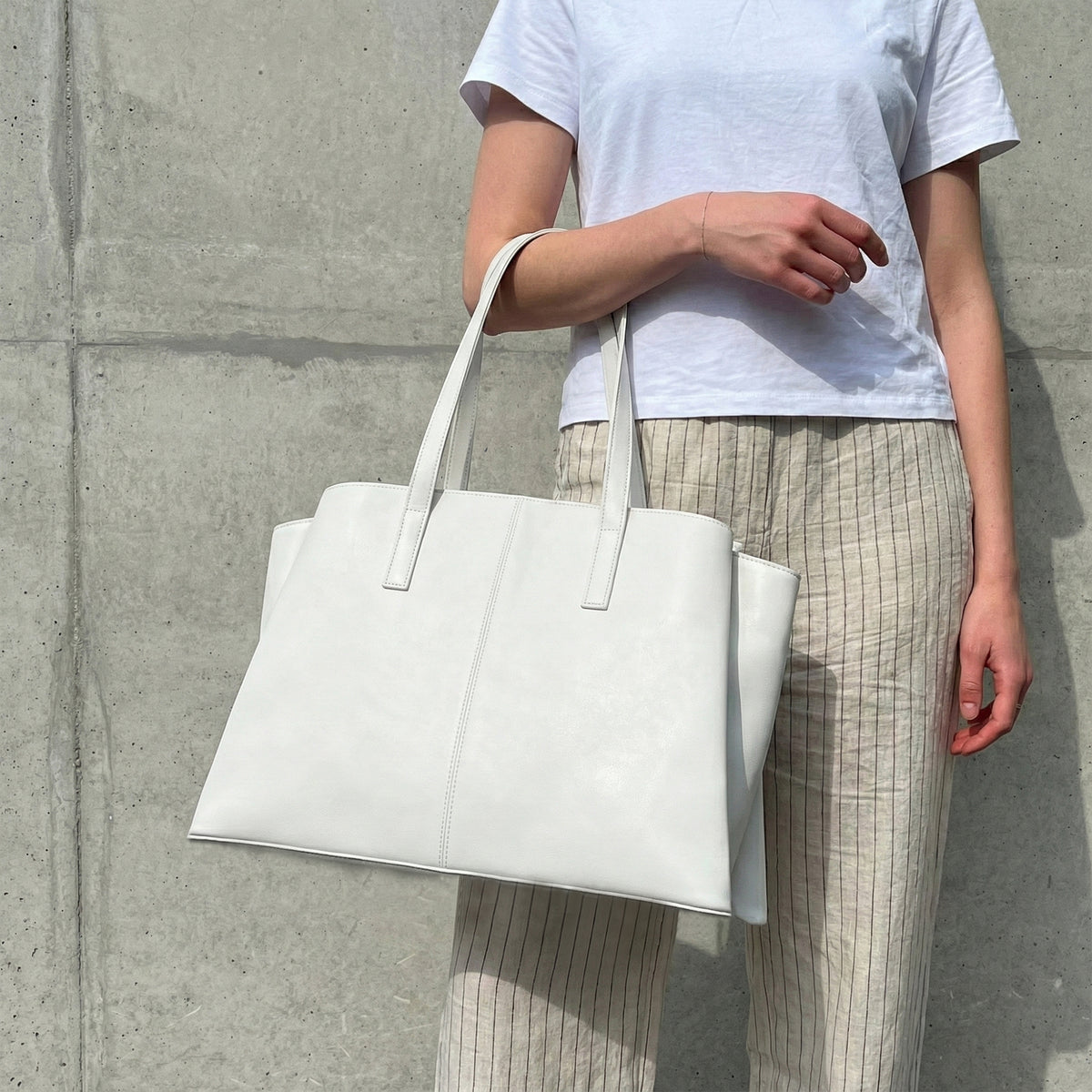 Omni Large Work Tote