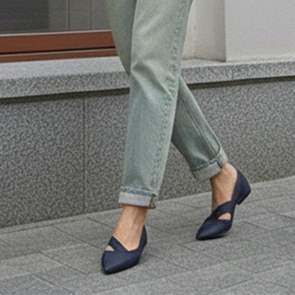 Aria – Cross Strap Flat