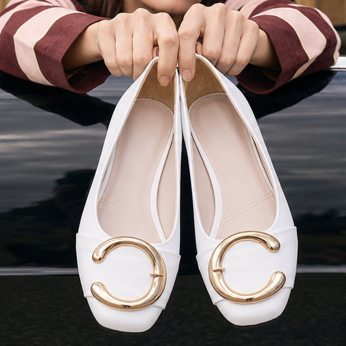 Calyra – Gold Accent Flats